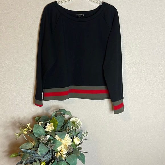 Stella & Dot Black & Red Crewneck Sweatshirt Size XL - Picture 2 of 6